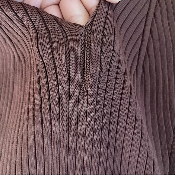ASTR The Label | Brown Ribbed Knit Long Sleeve Maxi Bodycon Cut Out Dress M - Picture 6 of 10